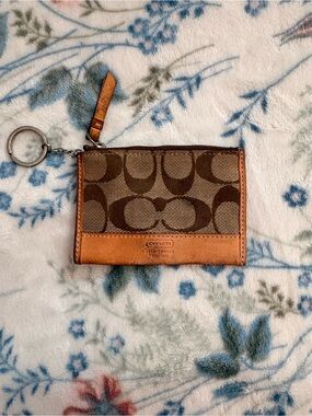 Vintage Coach Signature Canvas Card Case Keychain - Brown/Tan